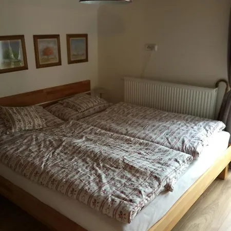 Pod Lesem Horská chata Cenkovice